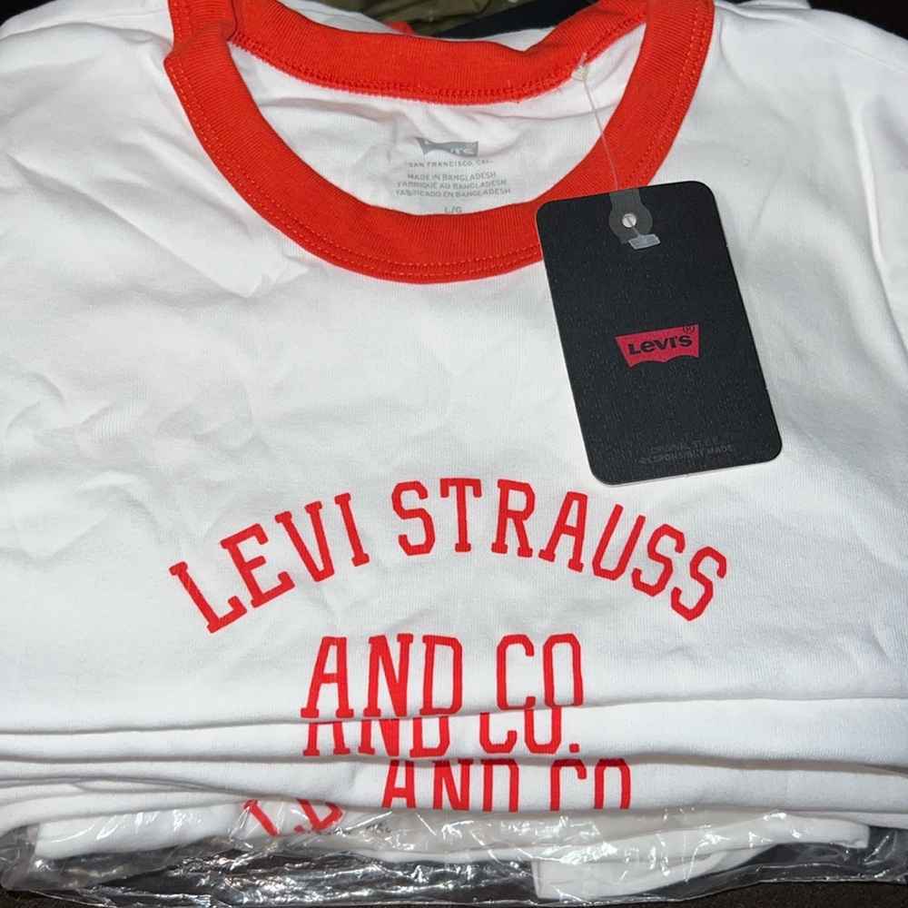 Levi’s Graphic Mini Ringer T-Shirt